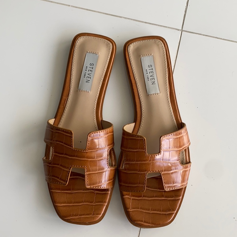 STEVEN caramel 7.5M sandals